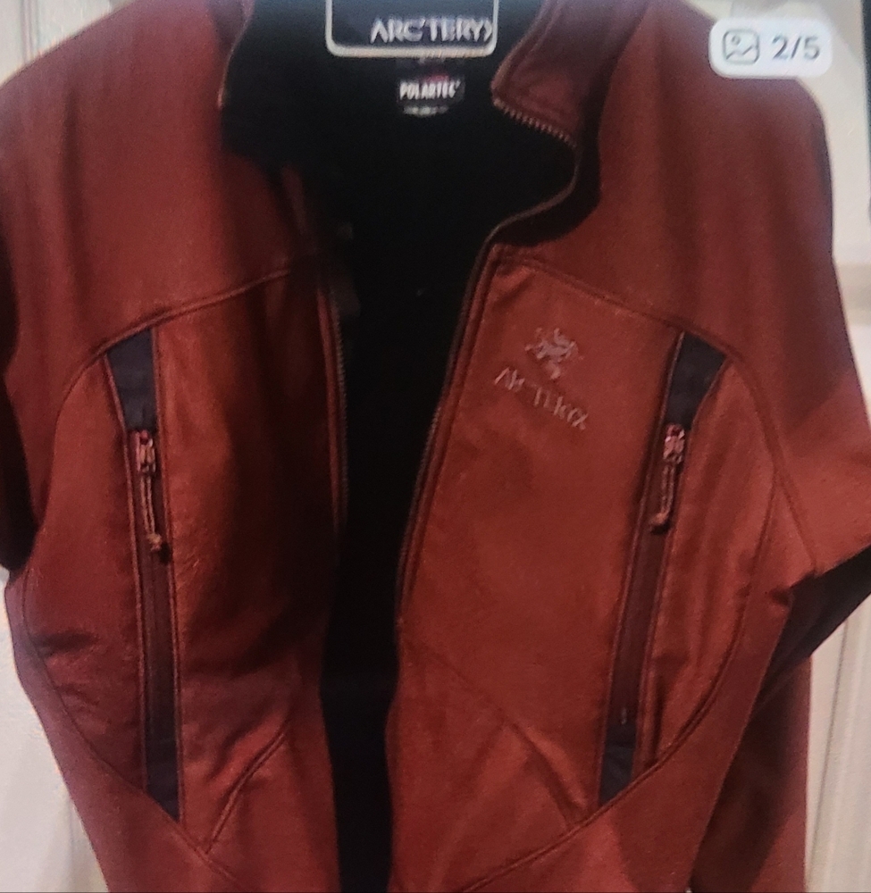 Arc'teryx Women Burgundy Performance Jacket